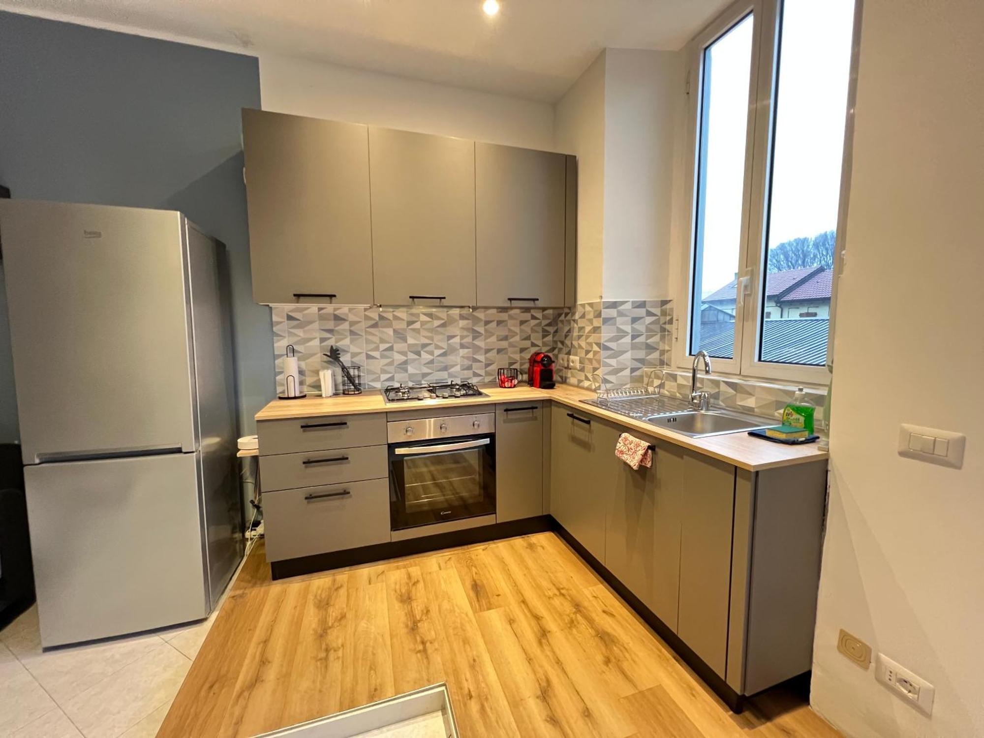 La Casa Di Lidia - Bocconi Apartment มิลาน ภายนอก รูปภาพ